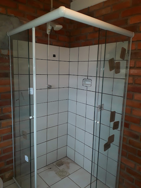 Foto 3 Vidraçaria Cachoeira