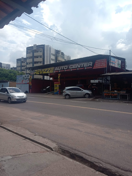 Foto 2 Revizze Auto Center Foto 2 Revizze Auto Center