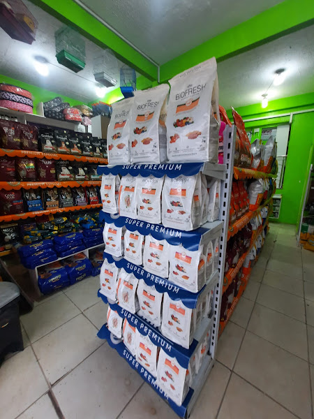 Foto 1 Pet Mania - Clínica Veterinária & Pet Shop