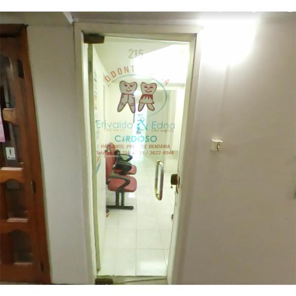 Cirurgiões Dentistas Implantodontia e Reabilitação Oral