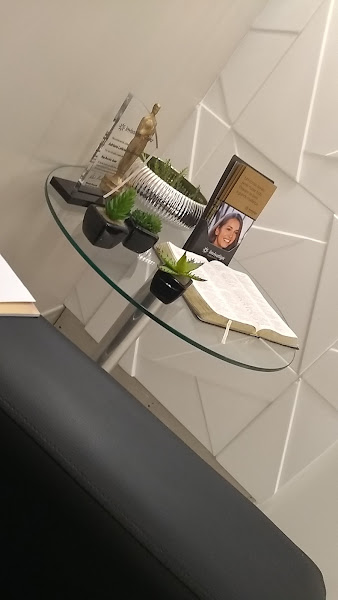 Dra Adriana Manzoli Dra Adriana Manzoli