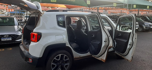 Foto 0 Localiza Aluguel de Carros