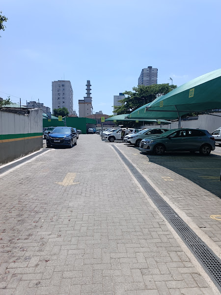 Foto 1 Localiza Aluguel de Carros - Agência Santos