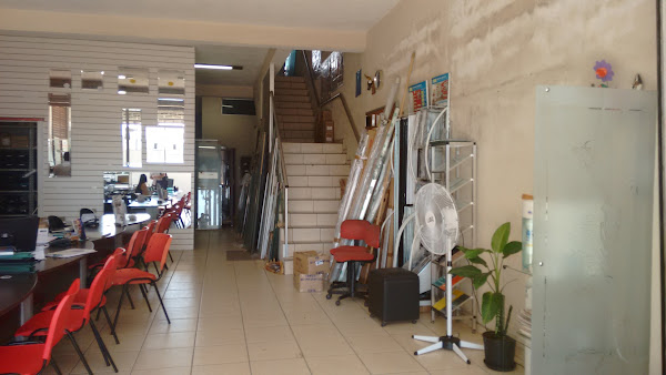 Foto 1 Vidraçaria e Decorações Lopes