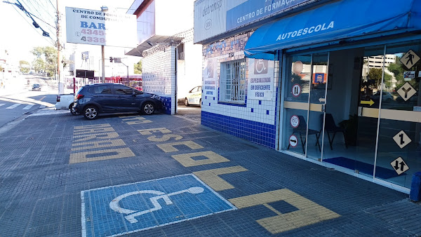 Foto 1 Auto Moto Escola Barão