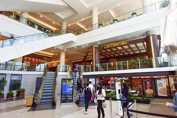 Foto 6 Golden Square Shopping