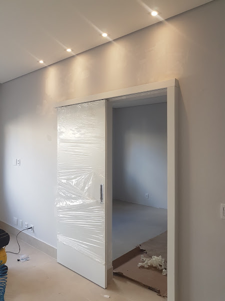 Foto 1 Macedo Instalação de Portas e Pinturas