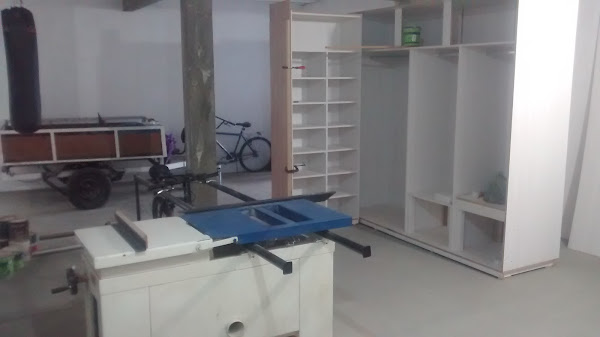 Foto 1 Marcenaria Rachando Lenha