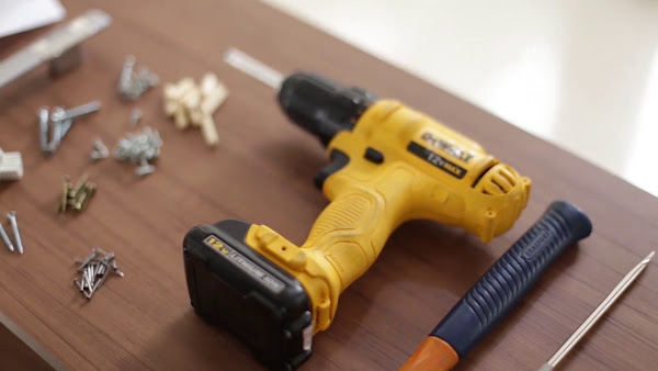 Montador de Móveis Méier RJ - Montagem e Desmontagem de móveis No Méier RJ - Montador de Móveis Profissional Melhor Preço de Montagens Rio De Janeiro