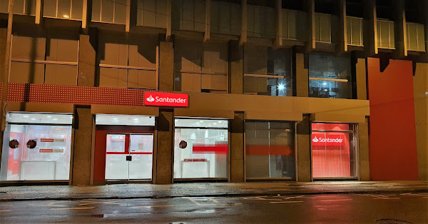 Foto 3 Banco Santander - Agência 3017 Assembleia