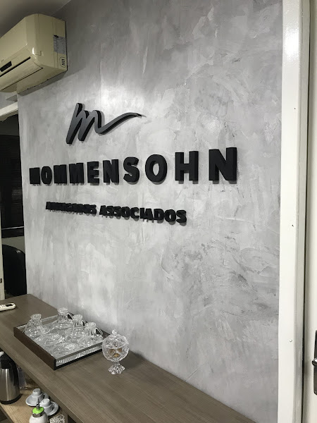 Mommensohn Advogados Associados