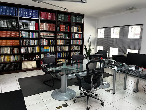 Foto 2 Sandroni Advogados