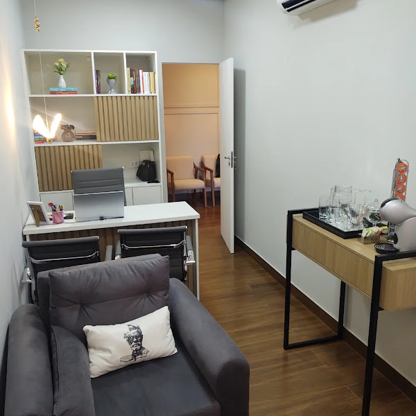 Foto 1 Marcenaria Soromarthi