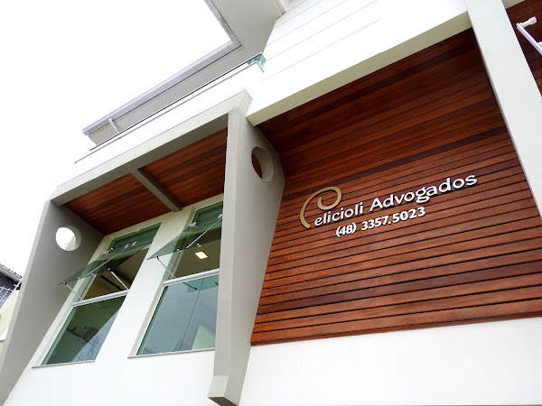 Pelicioli Advogados