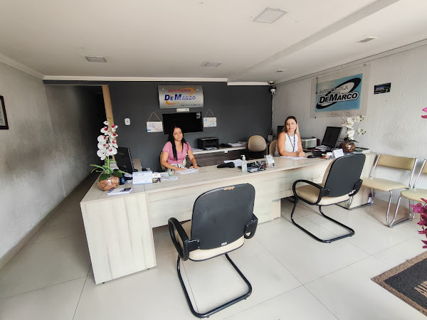 Foto 1 Auto Escola DeMarco