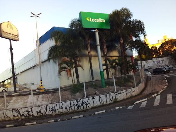 Foto 1 Localiza Aluguel de Carros