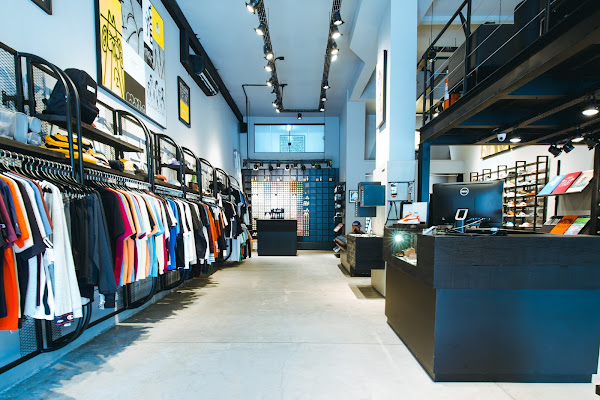 Foto 1 Ã Urban Shop