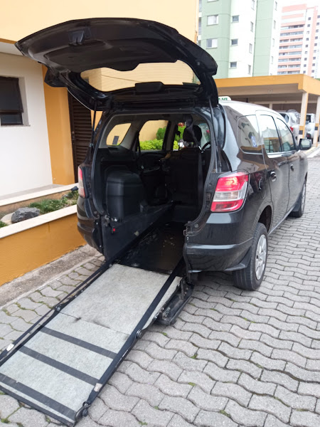 Foto 1 Táxi acessivel - Táxi para cadeirantes (sampaacessivel)
