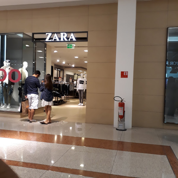 Foto 4 Zara