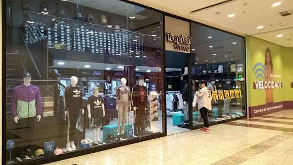 Foto 1 Tropical Wave