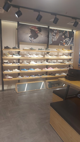 Foto 5 VANS SHOPPING IGUATEMI CAMPINAS