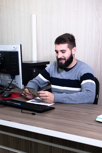 Foto 1 Despachante Roca