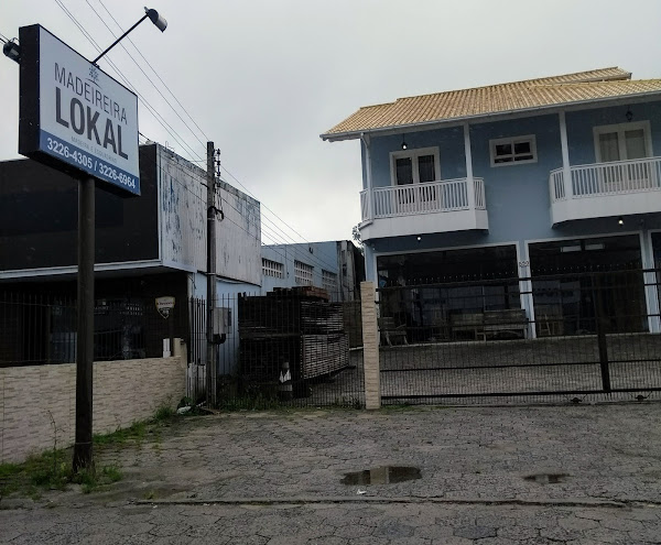 Foto 2 Lokal Madeiras e Esquadrias em Florianópolis