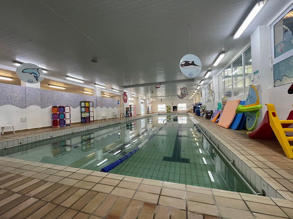 Foto 3 Academia Gustavo Borges Barigui Natação em Curitiba