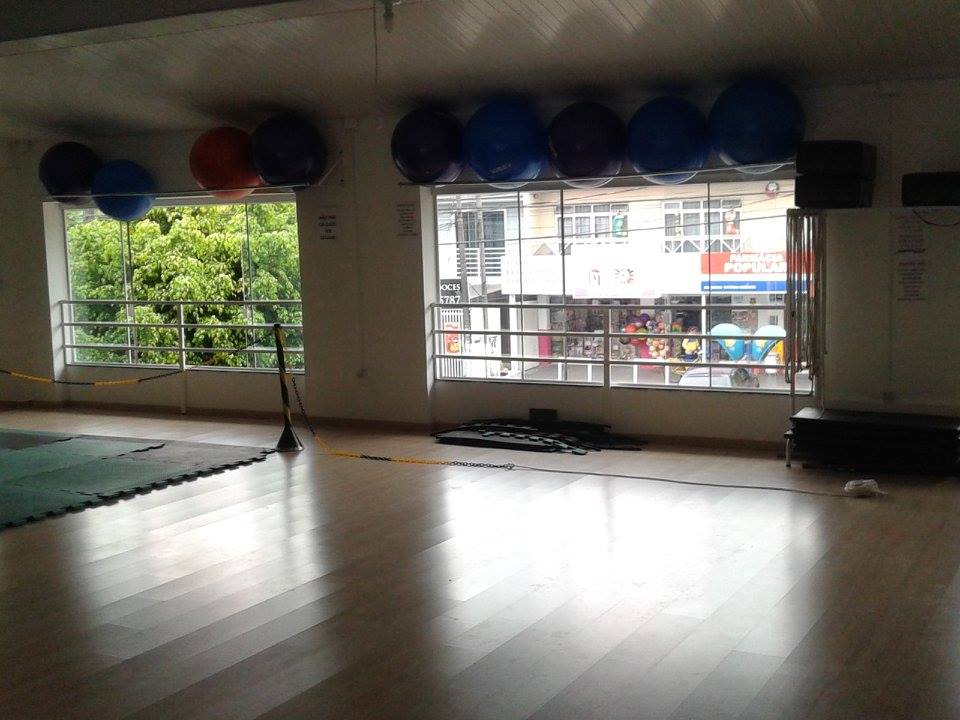 Foto 0 Academia Bioforma Umbará