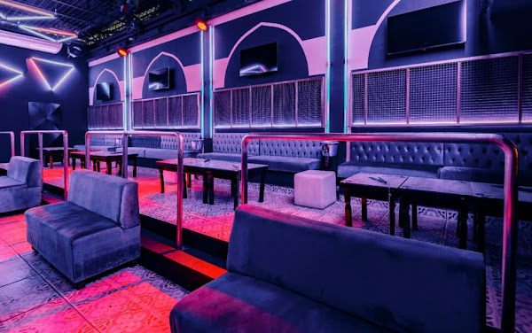 Foto 1 SKY Food, Hookah, Dance Bar.