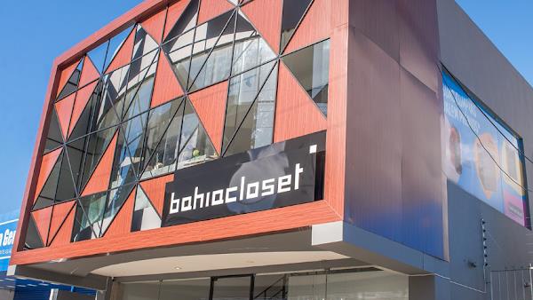Bahia Closet
