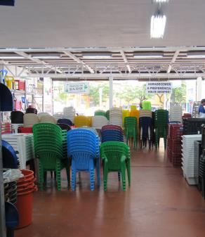 Foto 1 Moderna Indústria de Plásticos e Móveis Ltda