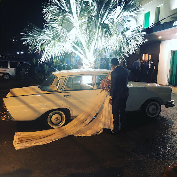 Foto 2 Locluxo locadora de veículo para casamento Belo Horizonte contagem Betim