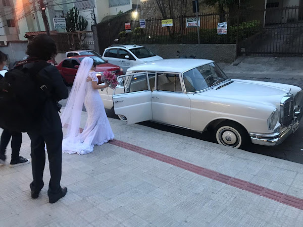 Foto 3 Locluxo locadora de veículo para casamento Belo Horizonte contagem Betim