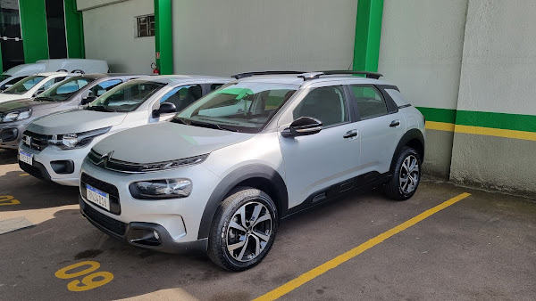 Foto 1 Localiza Aluguel de Carros