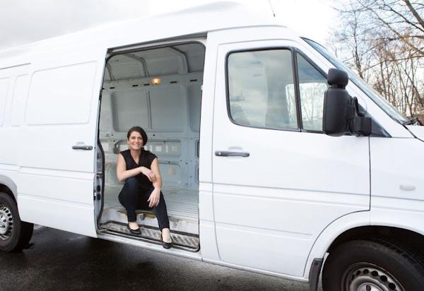 Foto 1 aluguevan.com