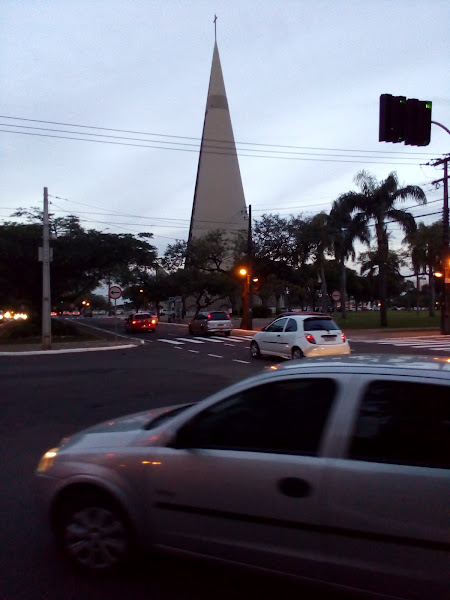 Foto 2 Localiza Aluguel de Carros