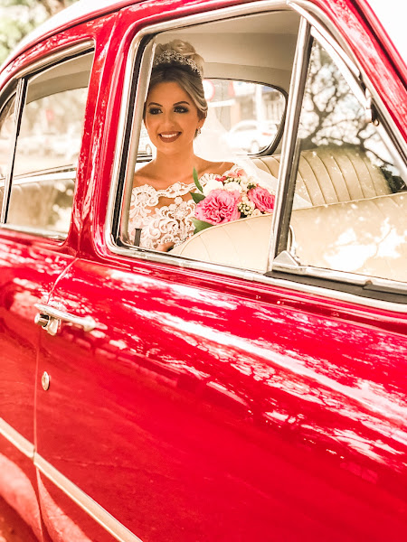 Foto 4 Me Leva Carros Para Noiva