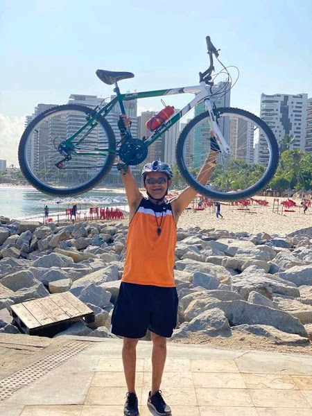 Foto 1 club do juca e espaço com piscina