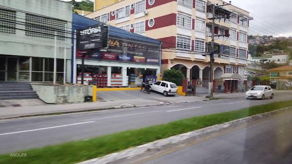 Foto 2 Vitória Tintas