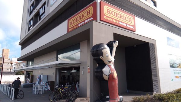 Foto 4 Lojas Koerich Canasvieiras II