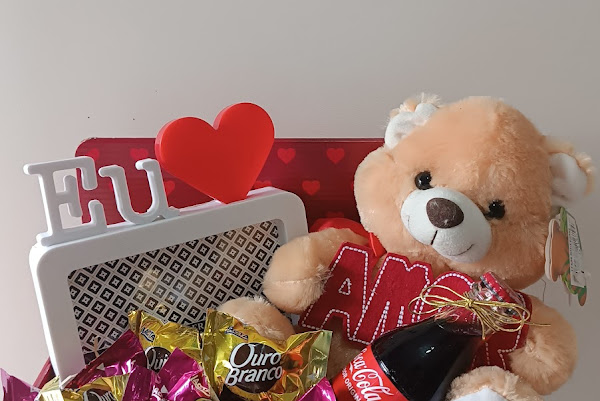 Foto 2 Elaine flores e presentes. Peça tambem pelo IFOOD https://abrir.link/GIWsG