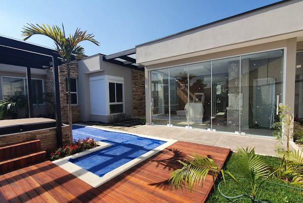 Carpinteiro, instalador de portas, instalador de fechaduras, instalador de rodapé, montador de móveis, Jefferson Muller