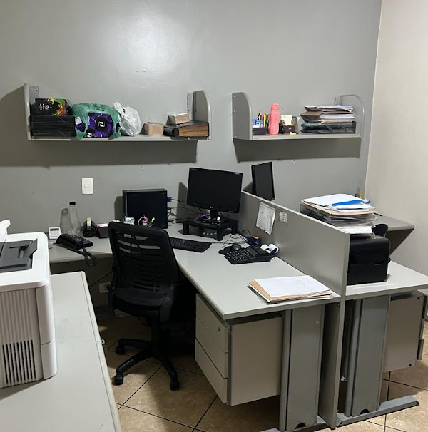 Foto 4 Carpinteiro, instalador de portas, instalador de fechaduras, instalador de rodapé, montador de móveis, Jefferson Muller