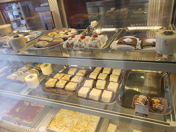 Foto 2 Fairuz Restaurante