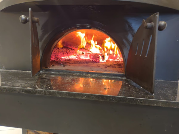 Foto 4 Pizzeria da Praça