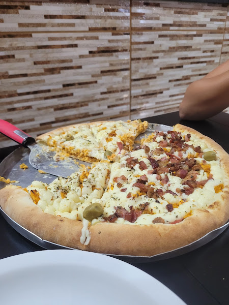 Foto 2 Pizzaria E Esfiharia Ponte Grande