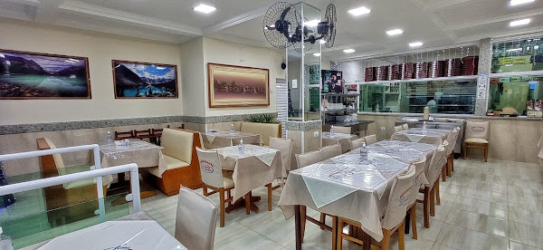 Restaurante e Pizzaria Sharlon