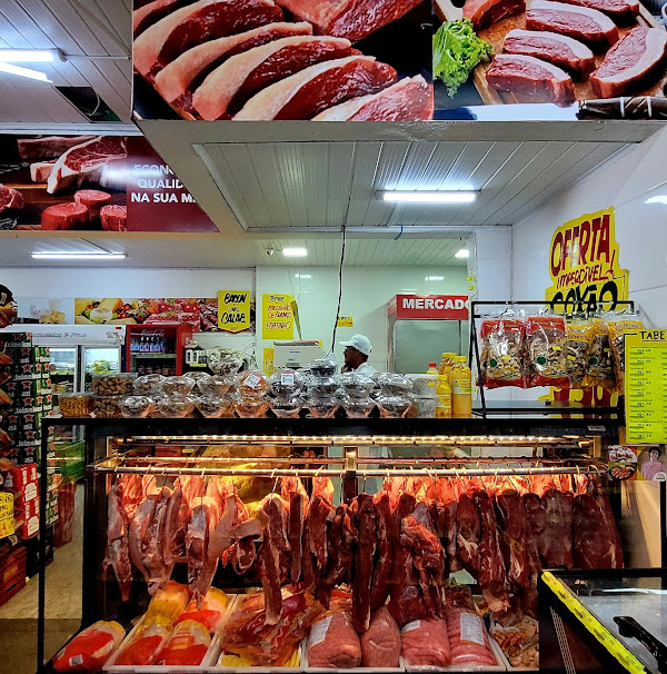 Foto 1 Mercado e sacolão da economia