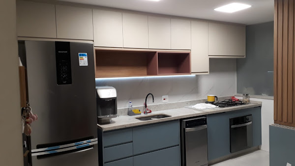 Foto 1 Linear Interiores - Cozinha Planejada, Armários Embutido e Móveis em Geral